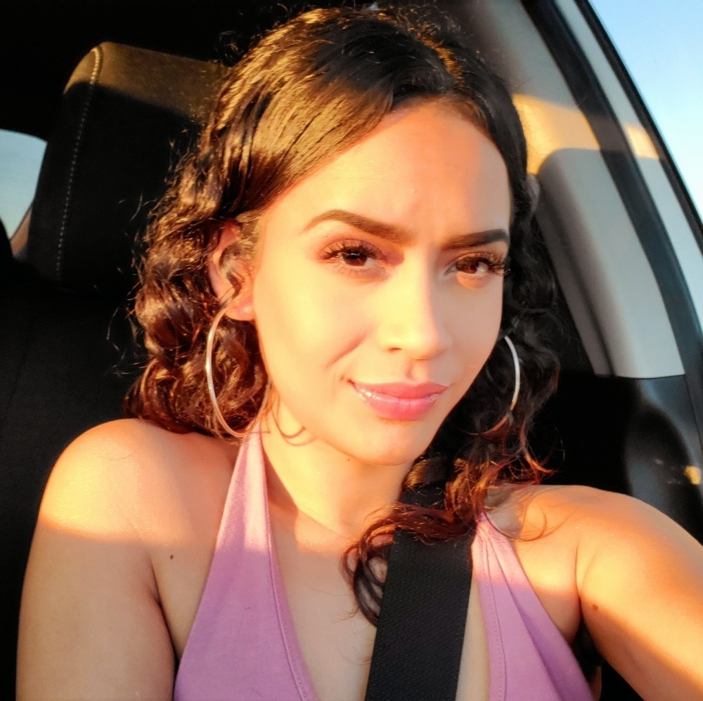 Meet your Posher, Karla